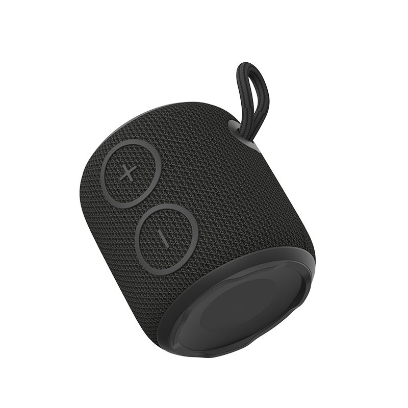 黒い携帯用小型屋外のスピーカー8cm*8.9cm 5W出力電力防水IPX7